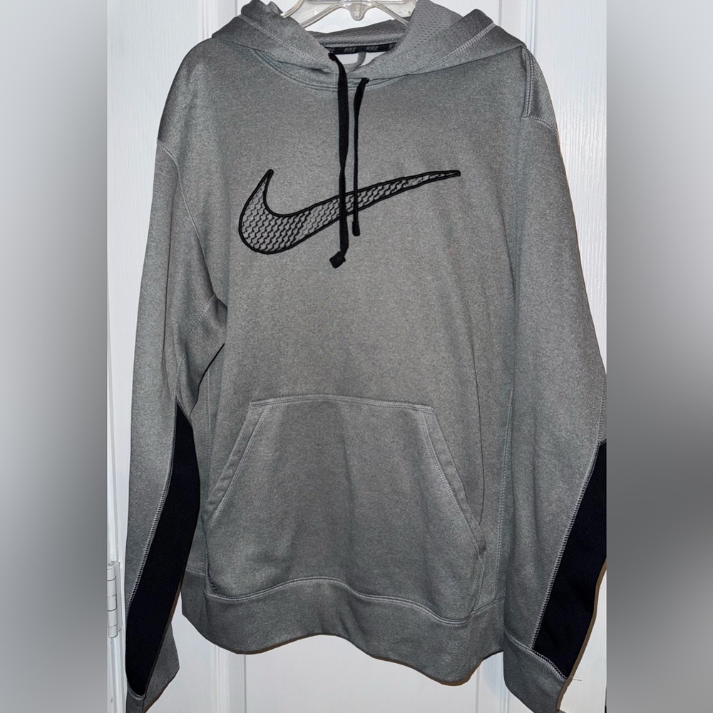 Nike Gray Black Logo Pullover Sweatshirt Hoodie Size M